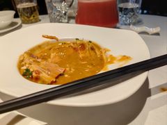 -河畔春天时尚餐厅