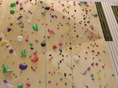 -ROCKPLUS攀岩馆(环宇城店)