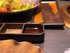 -铭牛烧肉·和牛海鲜自助(高新月牙湖店)