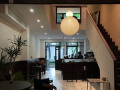 -HOLIDAY休日(后田垟巷店)