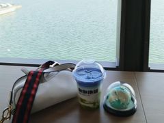 -抱抱地球咖啡馆(国家海洋博物馆店)