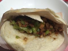 肉夹馍-西贝莜面村(上海百联西郊店)