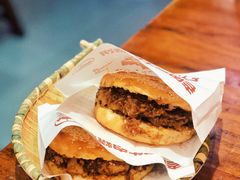 牛肉烧饼（多肉）-穆得·老周家牛肉烧饼(普利街店)