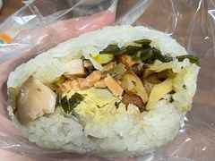特色综合味饭团-秋英饭团(大庙新村店)