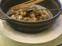 -东豪园林海鲜酒家(南港路辅路店)