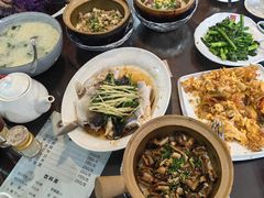 -红星光发煲仔饭(文海店)