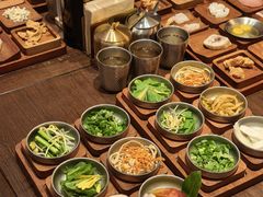 -银米·云南传统过桥米线(双廊黑金冠店)