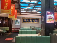-阿瓦山寨·湘菜现炒·剁椒鱼头王(咸阳总店)