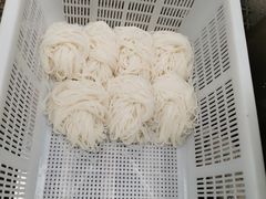 -覃肥叔桂林米粉(粮道街店)