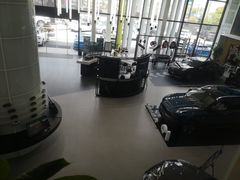 -领克中心(杭州凌客)