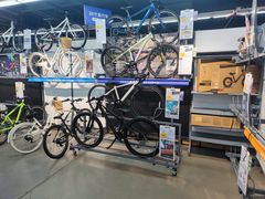 -迪卡侬(西三旗店)