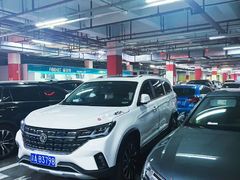 -松江万达广场-停车场