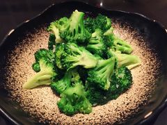 蒜香时令蔬菜-北京王府井希尔顿酒店·秦唐中餐厅Chynna