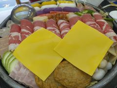 -豚妈妈汤饭·部队锅(南京东路店)