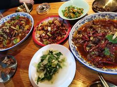 -柴窝堡22号辣子鸡·传承新疆菜