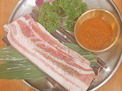 -明洞阿姨·韩式酱蟹烤肉·创意料理(三元桥店)