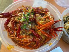 -捌贰虾蟹·江湖菜馆(江汉路店)