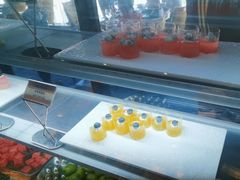 -宝利来国际大酒店-凤凰阁旋转餐厅