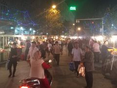 -艾提尕尔清真寺