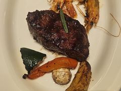 -马克西姆俄罗斯餐厅(通亚街店)