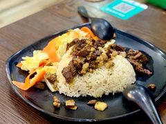 -陈老斯呼尔嗨吃烧烤(科巷店)