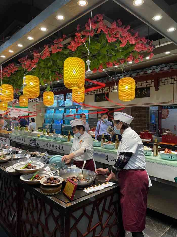 春盛渔府(佛城东路店)-"2020年8月31日,中午,我和朋友们来.