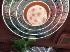 -Dragon Pizza•圆脸龙披萨·牛排餐厅