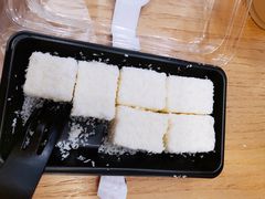 椰丝牛奶小方蛋糕-85度C(苏州石路店)