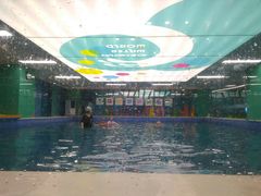 -Swim斯卫姆国际儿童游泳中心(红博中央公园店)