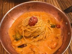 -I HOLIC艾豪丽披萨(KKone店)
