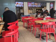 -肯德基(彩云城店)