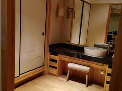 -北京古北水镇御舍温泉酒店