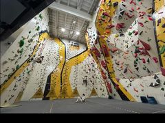 -问山MountQuest攀岩馆