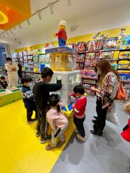 -乐高授权专卖店(朝阳大悦城店)