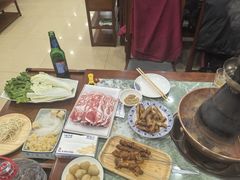 -楼外楼大刀肉传统火锅(西安大路店)