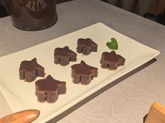 红豆糕-局气 烤鸭·北京菜(光华路店)