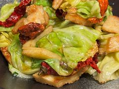 馕丁包菜-那拉提之疆·新疆菜(美院店)