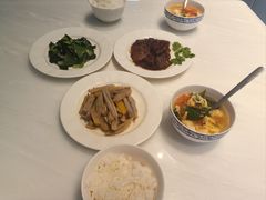 -佳禾月嫂育儿嫂(拱墅店)