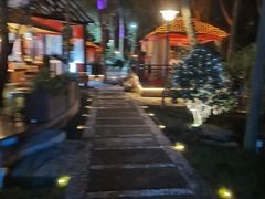 -二荆条·蜀鲜汇城市森林火锅