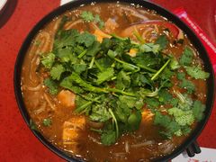 -肥汁米蘭香港米线(长宁来福士店)