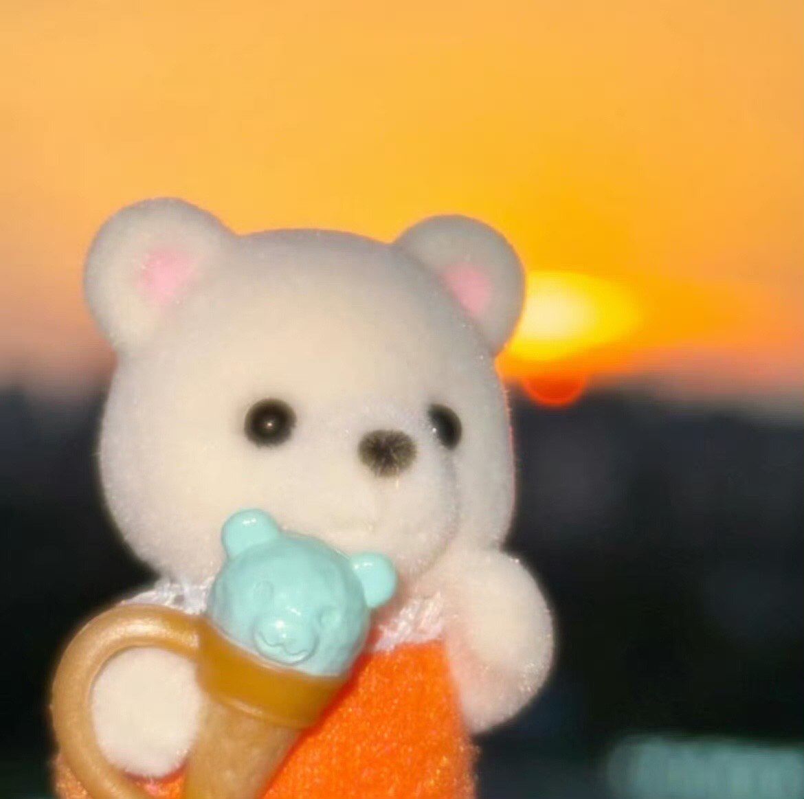 小熊微笑超治愈