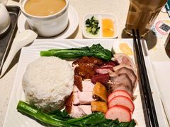 新发八宝饭-香港新发烧腊茶餐厅(书城店)