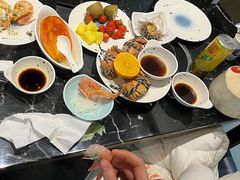 海胆-淡尾·海鲜自助概念餐厅(虹桥南丰城店)