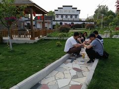 -龙湖东院农庄(乡间小路店)