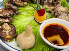-三江源美食城