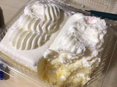 -红宝石·鲜奶小方·海派西点房(金杨店)
