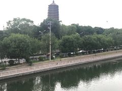 -玲珑塔公园