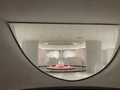 -涨巢·潮玩水疗局