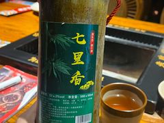 -老牌坊云南鱼豆花火锅(爱建店)