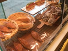 -巴黎贝甜(大宁国际商业广场店)